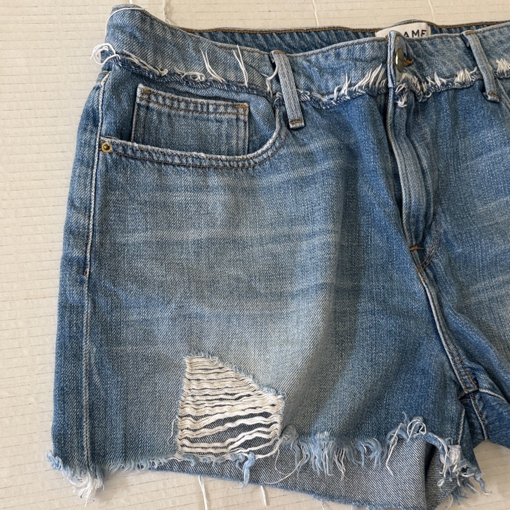 Frame Denim High Rise Shorts Size 33 Le Grand Garcon Distressed Light Wash Jean - Picture 4 of 11